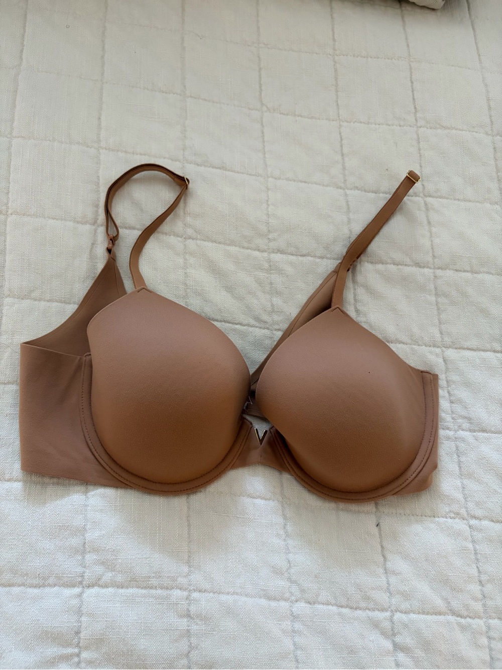 Victoria's Secret Smooth Molded T-Shirt Bra in Warm Taupe